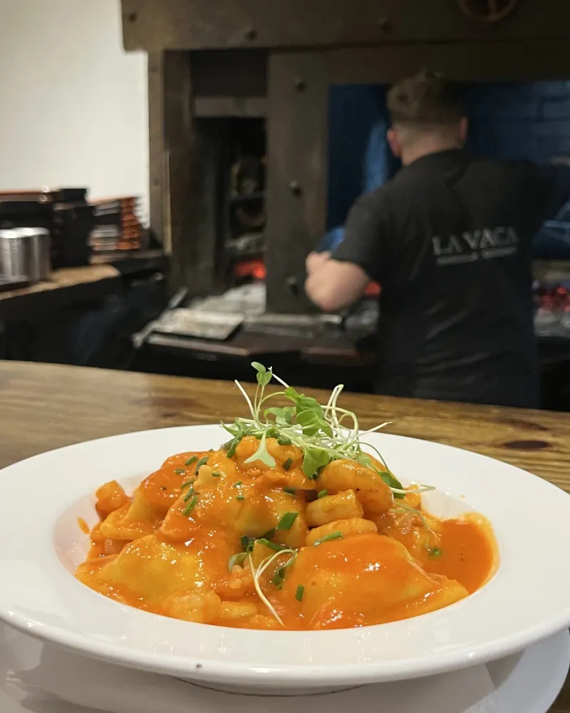 Raviolones de Salmón y Puerros