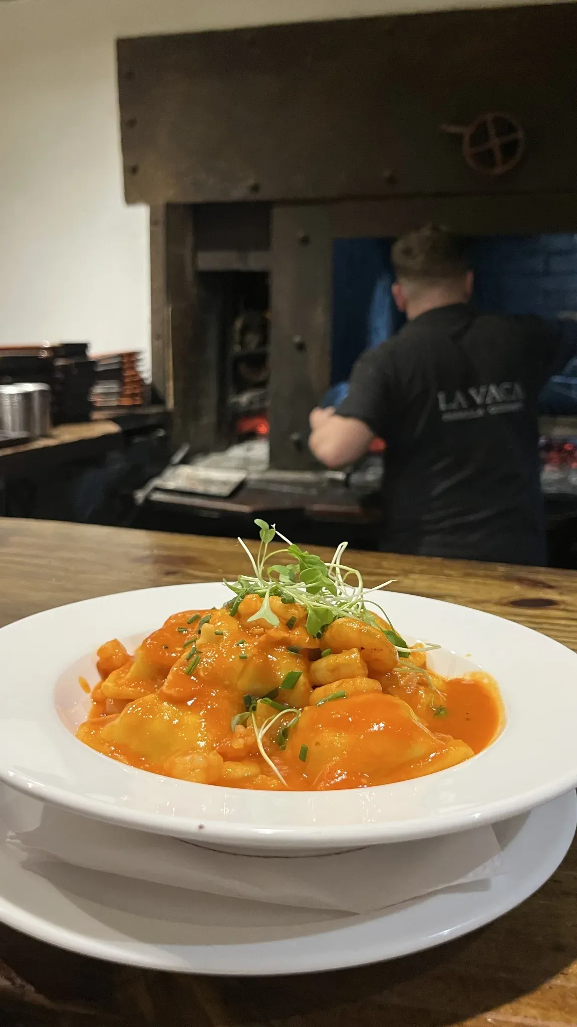 Raviolones de Salmão e Alho-poró